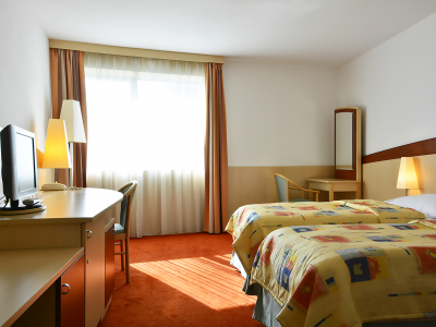 Hotel Olympik Artemis: Komfortní a klidné ubytování v Praze 8