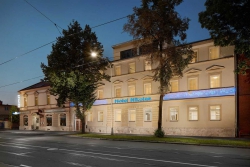 Útulné pokoje, moderní wellness, špičkový personál - Hotel Nikolas